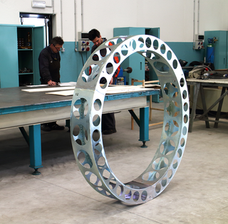 Ringway, Bei den Rebuzzi-Werkstätten im Bau