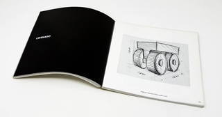 Veicolo a "T" (Progetto per la Biennale di Gubbio), Katalog der XXII Biennale di scultura di Gubbio, 1994Reproduktion der Entwurfszeichnung für die Ausstellung(Unrealisiertes Werk und verlorene Zeichnung)