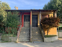 <div>Zweifamilienhaus mit stilistischer Übereinstimmung.</div>